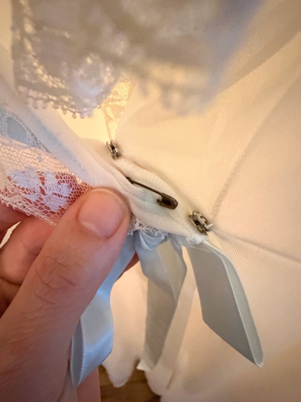 Vintage Shadowline White Sheer Nylon Peignoir Robe 1980s - Picture 13 of 16